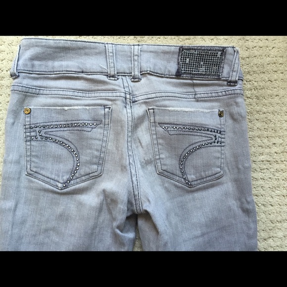 π 4 for $10 Sneak Peek Grey Denim Jeans size 1 2 - Picture 5 of 7